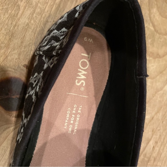 NWOT Toms black Grey white slip on loafers flats monochrome minimalist career 9M - Picture 4 of 5
